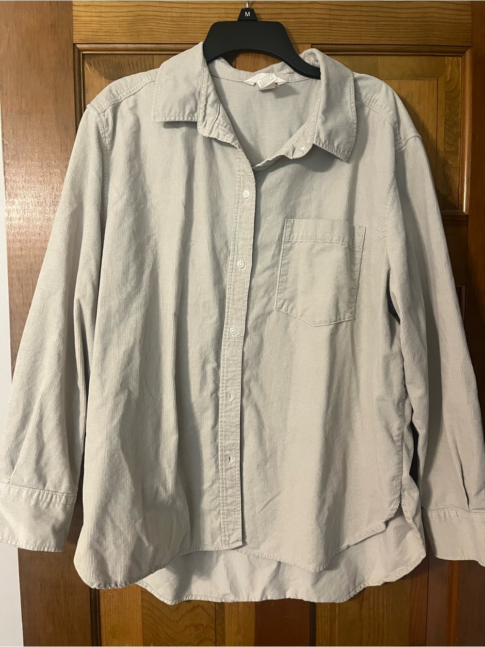 H&M Men’s Light Gray Casual Button-Down Shirt